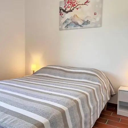 Apartment Le Lavandou, 3 Pieces, 4 Personnes - Fr-1-251-465 Le Lavandou