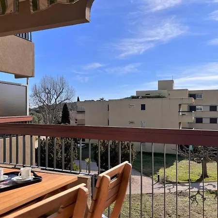 Le Lavandou, 3 Pieces, 4 Personnes - Fr-1-251-465 Apartment Le Lavandou